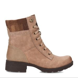 Women's Earth Origins, Rowan Boot, Size 8W, Taupe